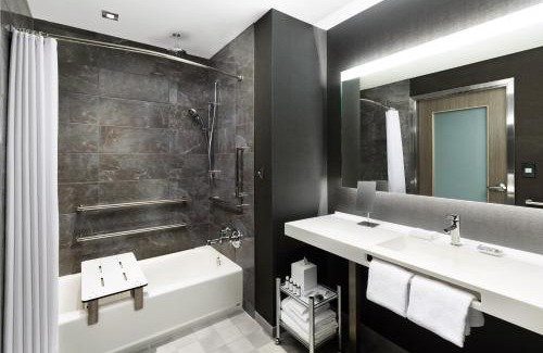 Bethesda Hotel | AC Hotel by Marriott Bethesda Downtown