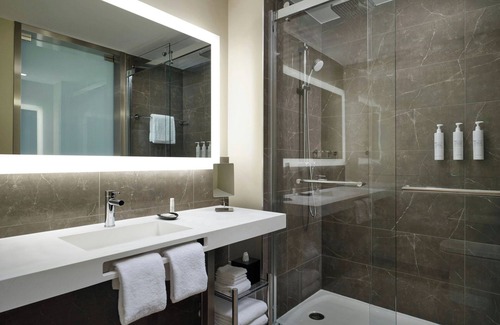 Midtown Hotel | AC Hotel by Marriott Detroit at the Bonstelle