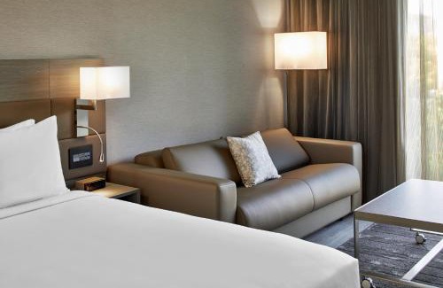 Durham Hotel | AC Hotel by Marriott Durham Duke University