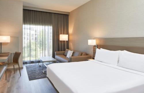 Durham Hotel | AC Hotel by Marriott Durham Duke University