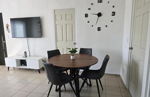 Acapulco Apartment | Acapulco Diamante, Real del Palmar