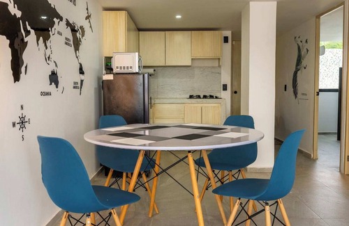 Las Playas Apartment | Acapulco Retreat with Bay Views & Amenities