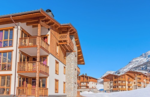 Lanslevillard Condo | Accès direct aux pistes | Endroit privilégié