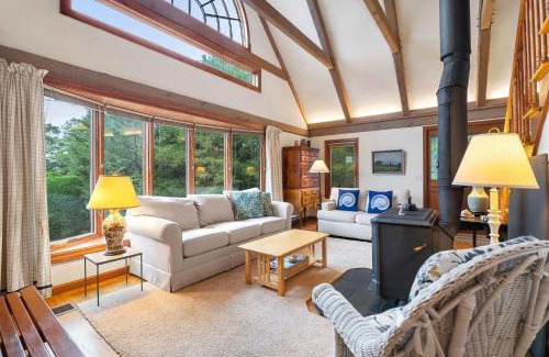 East Orleans House | Access to private area of Nauset Beach