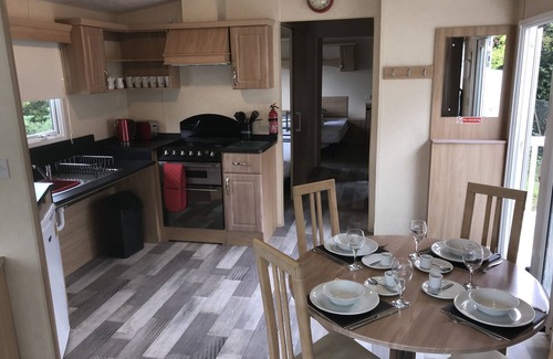 Shanklin House | Accessible 2 Bedroom Caravan, Shanklin, Isle of Wight