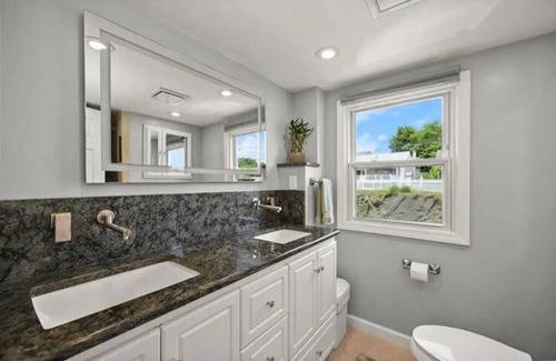 West Haven House | Accessible Beachfront Home on Long Island Sound. Sandy beach near Restaurants!