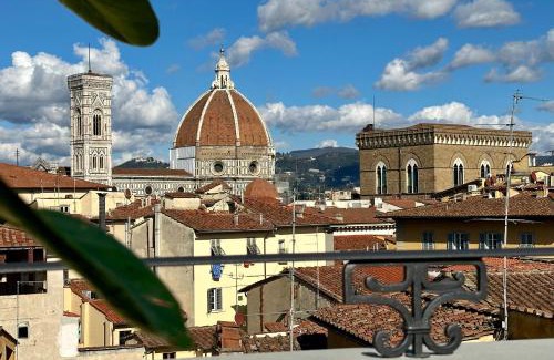 San Giovanni Apartment | Acciaiuoli Penthouse Florence Terrace View