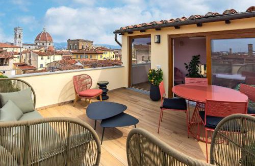 San Giovanni Apartment | Acciaiuoli Penthouse Florence Terrace View
