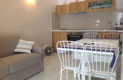 San Lorenzo al Mare Apartment | Accommodation with terrace 20 meters from the sea Code Citra Liguria 008054-LT-0044