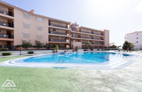 Los Cristianos Apartment | Accommodation Alby: Oceano