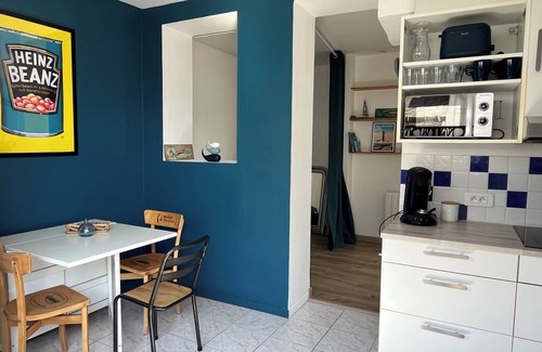 Treffiagat Apartment | Accommodation back from the beach