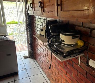 Calima House | Accommodation Cabin Lake Calima Spectacular Court