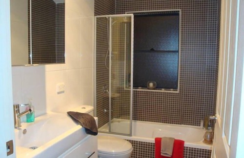 Earlwood House | Accommodation Inner Sydney Earlwood