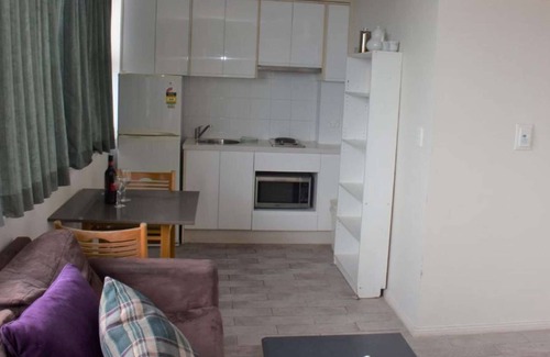 Darlinghurst Apartment | Accommodation Sydney | Hyde Park One-Bedroom Top Floor Apartment with City View