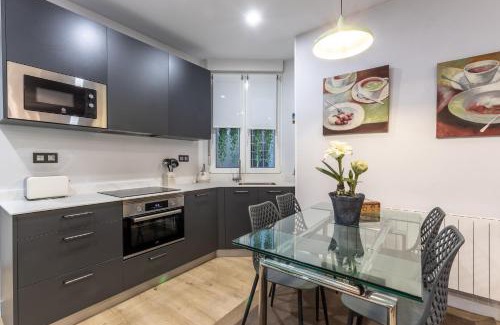 Indautxu Apartment | Acogedor con estilo único junto Centro Azkuna