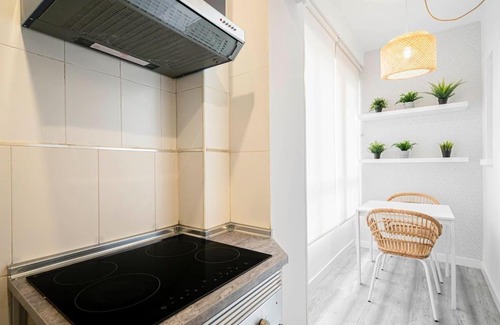 Costillares Apartment | Acogedor estudio en Arturo Soria MD-Anderson E2