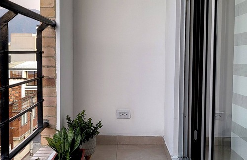 Barrios Unidos Apartment | Acogedor y Moderno Loft Cercano a Zonas Centrales