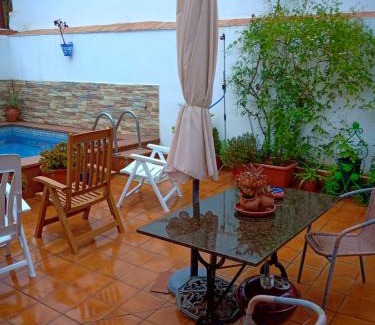 Fuenteheridos House | Acogedora casa de pueblo con piscina