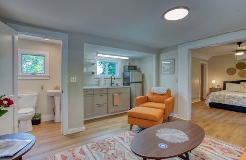 Boothbay Harbor House | Acorn on Oak Street by Rocky Coast Rentals