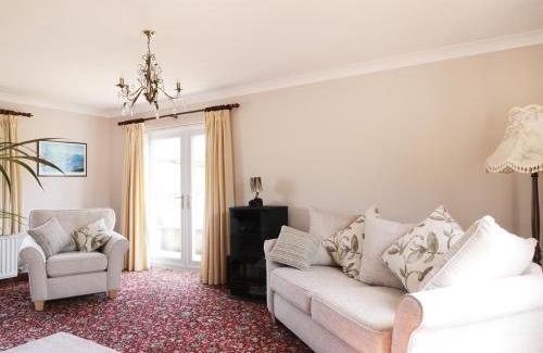 Brampton House | Acorns