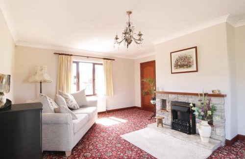 Brampton House | Acorns