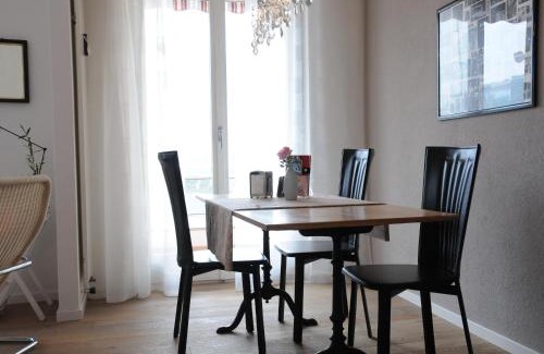 Ponte Tresa Apartment | Acquachiara