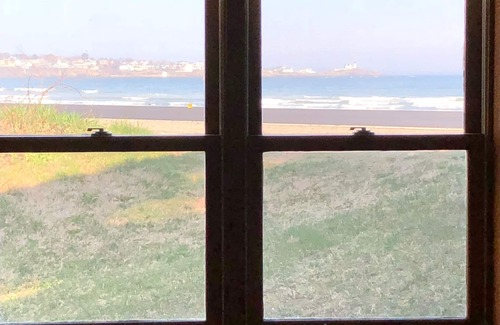 York Beach House | Across from beach! Sleeps 14