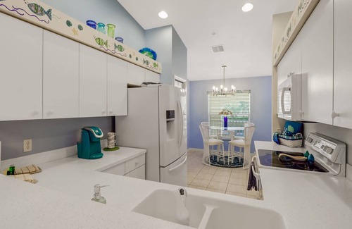 Stoneybrook Condo | Active Gated Golf Community! Pool, Spa, Fitness, Tennis, Close To Shopping & Short Drive to Beaches!