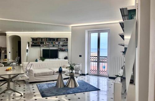 Sturla Apartment | AD Home Mare - frontemare, 1 minuto dalla spiaggia