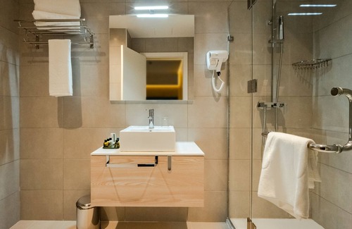 Hydra Hotel | Ad Hotel Pont D'Hydra