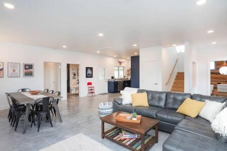 Nashville House | ADA-Friendly Family Home in Nashville
