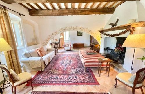 San Brizio Villa | Adam House - beautiful exc Pool - sleeps 8