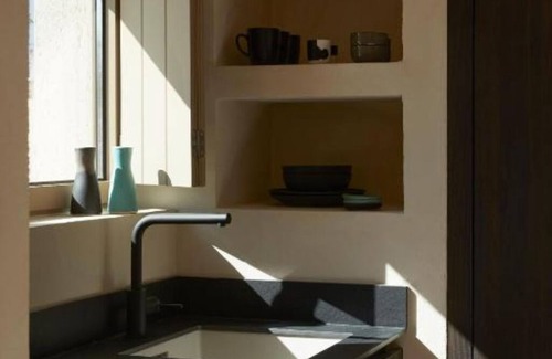 Matala House | Adama - Luxury Junior Suite with Private Heated Swimming Pool