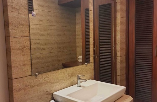 Matheran Hotel | Adamo The Village