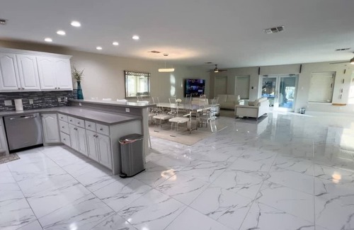Port Isabel House | Adams St Channel House 3 Bedroom Home