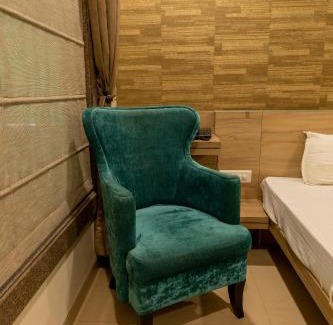 Bhopal Hotel | Adarsh Palace Hotel