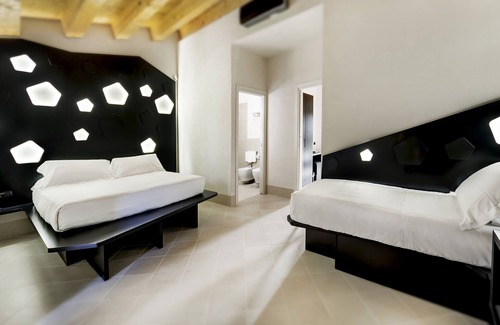 Syracuse Hotel | Addauro Resort