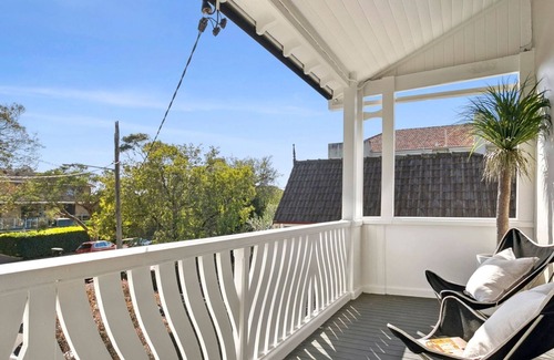 Manly House | Addison Retreat - Family Home in Manly