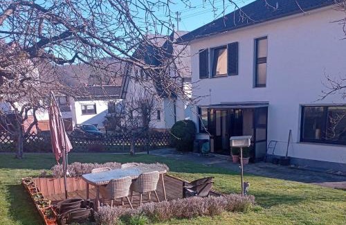 Adenau House | Adenauer Cottage