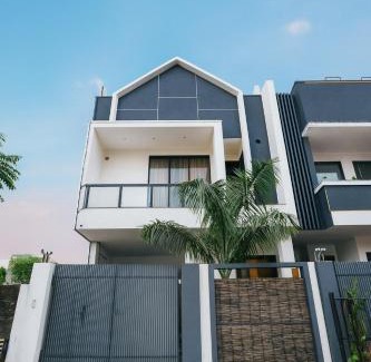 Jaipur Villa | Adhbudh 4 BHK Villa with Pool