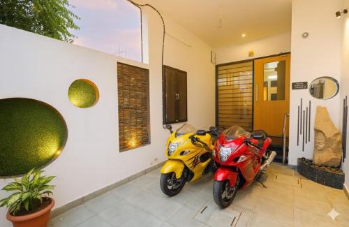 Jaipur Villa | Adhbudh 4 BHK Villa with Pool