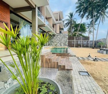 Marawila Hotel | Adique's Resorts