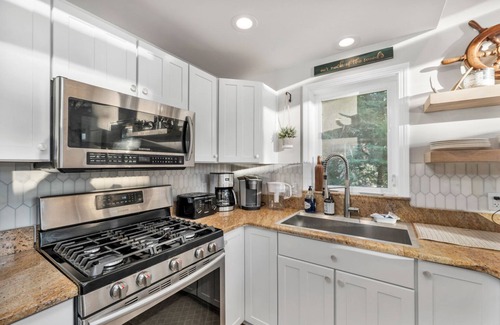 Meredith House | Adirondack style Winnipesaukee waterfront home with 4 bedrooms and SW EXP