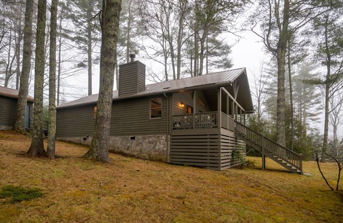 Cashiers House | Adjacent to Glen Cove