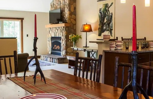 Wilmington House | ADK Adventure Getaway