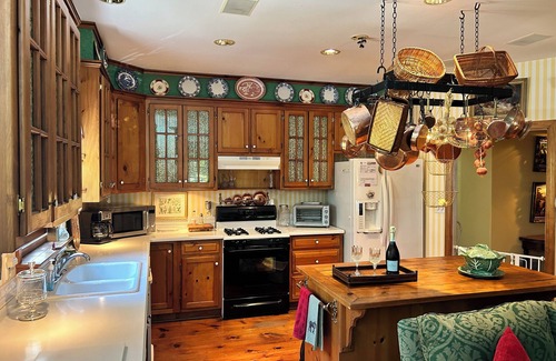 Dawsonville Ski Chalet | Admiral's Lanier Chalet