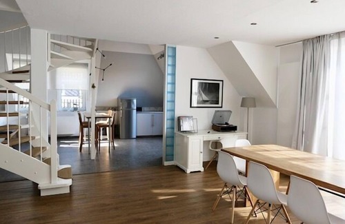 Warnemuende Apartment | Admiralskoje, luxurious duplex apartment centrally and close to the beach in Warnemünde