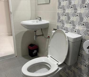 Sadao House | ADNA Family Room near Dannok 1 Mins to Lotus Sadao