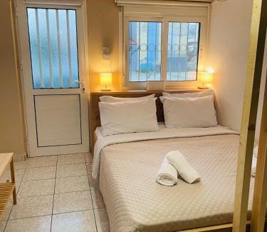 Ofrinion House | Adoms Rooms