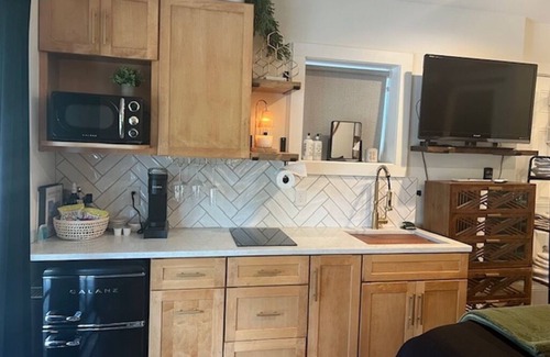 Southern Pines Apartment | Adorable 1 bedroom guest house in Southern Pines